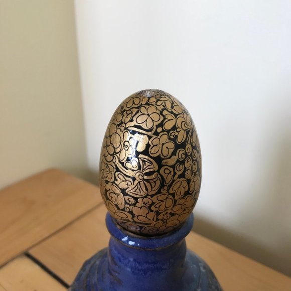 Wooden Hand Decorated Eggs Ukrainian Floral & Black and Gold Modern Design 2.75" - Picture 5 of 8